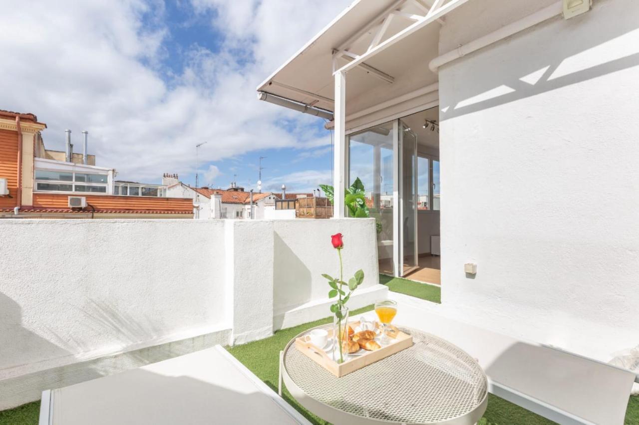 Apartamento Atico Las Letras - Alojamiento De Temporada Madrid Esterno foto