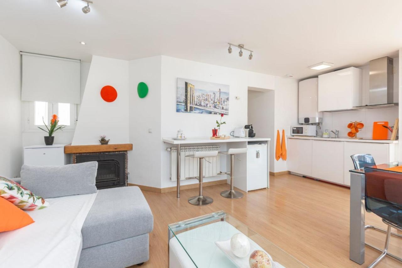 Apartamento Atico Las Letras - Alojamiento De Temporada Madrid Esterno foto